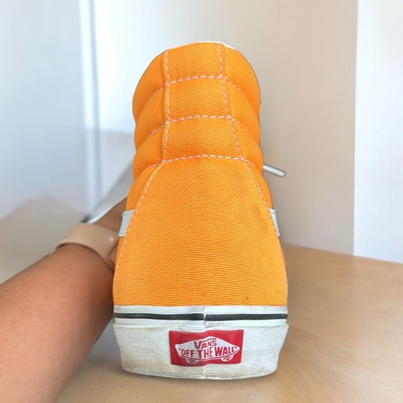 Vans Sk8-Hi Desert Sun Orange True White Sneakers Mens Size 12. - Picture 3 of 6